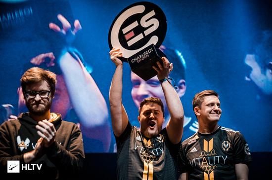 探索3亿用户的体育娱乐平台优势